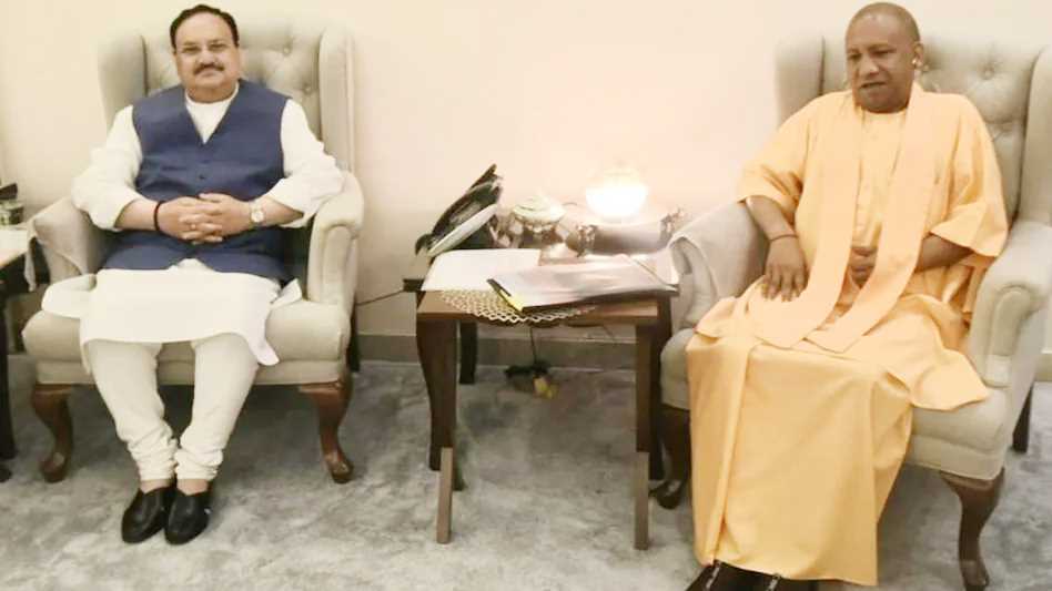 योगी मंत्रिमंडल पर फाइनल मुहर की तैयारी, देर रात नड्डा के घर जारी है मंथन